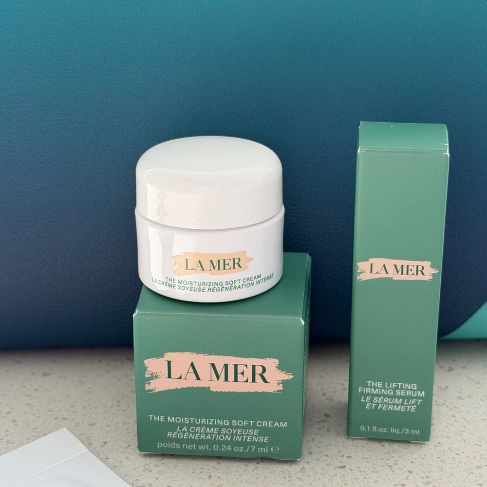 La Mer Moisturizing soft cream skincare set